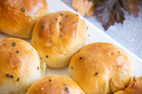 Sour Cream Onion Rolls (or Hamburger Buns) Gourmet Bread Machine Mix